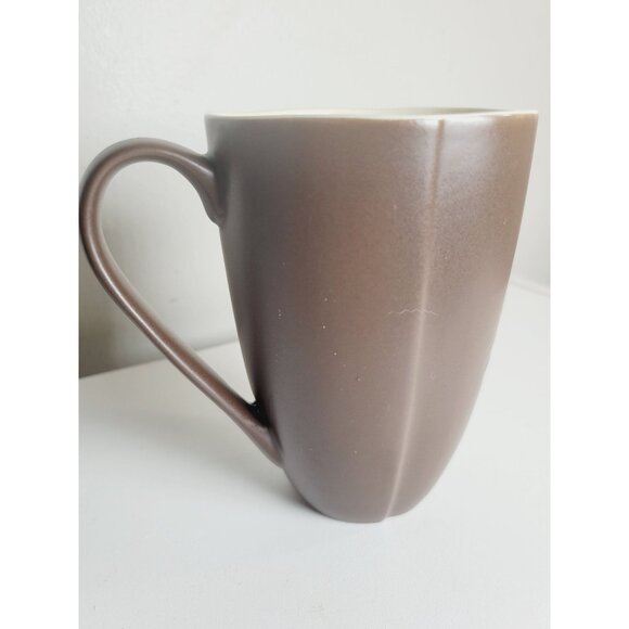 Vintage Leopard Coffee Tea Mug Spectrum Embossed Pottery Brown and Cream - Picture 4 of 7